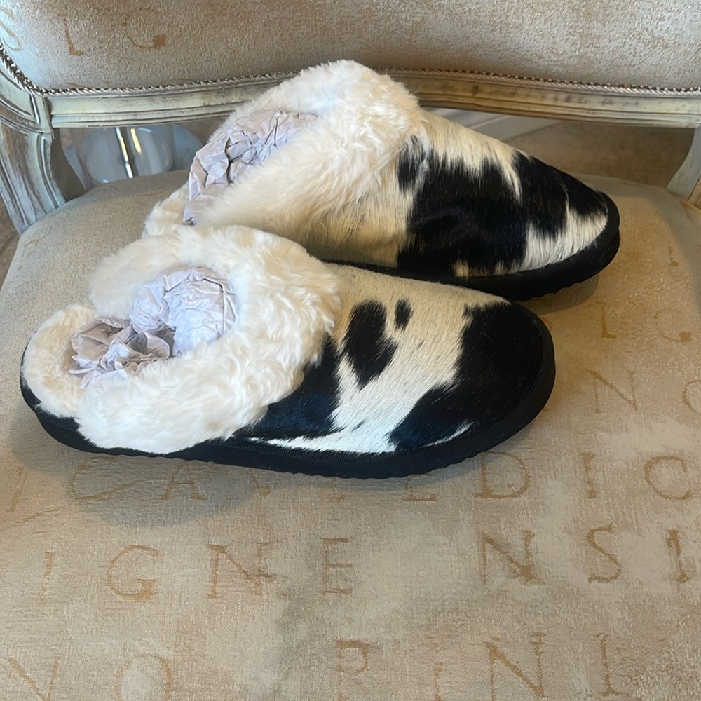 MYRA-Alamosa Hair-On Hide Lined Slippers In Black & White - Picture 3 of 3